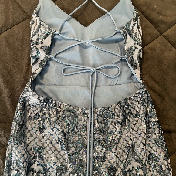 Blue prom dress - Picture 6 of 7